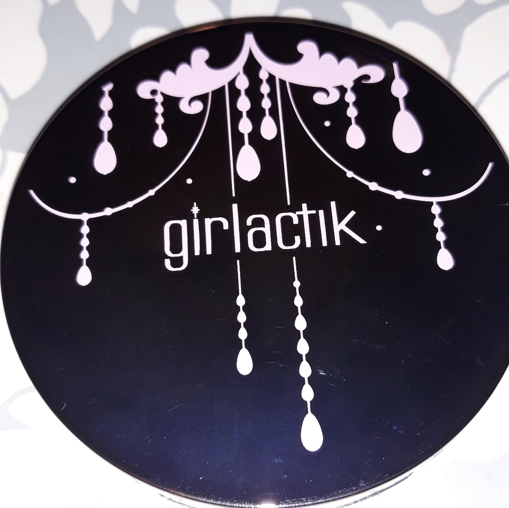 Girlacktik Skin Glow In Moonlight